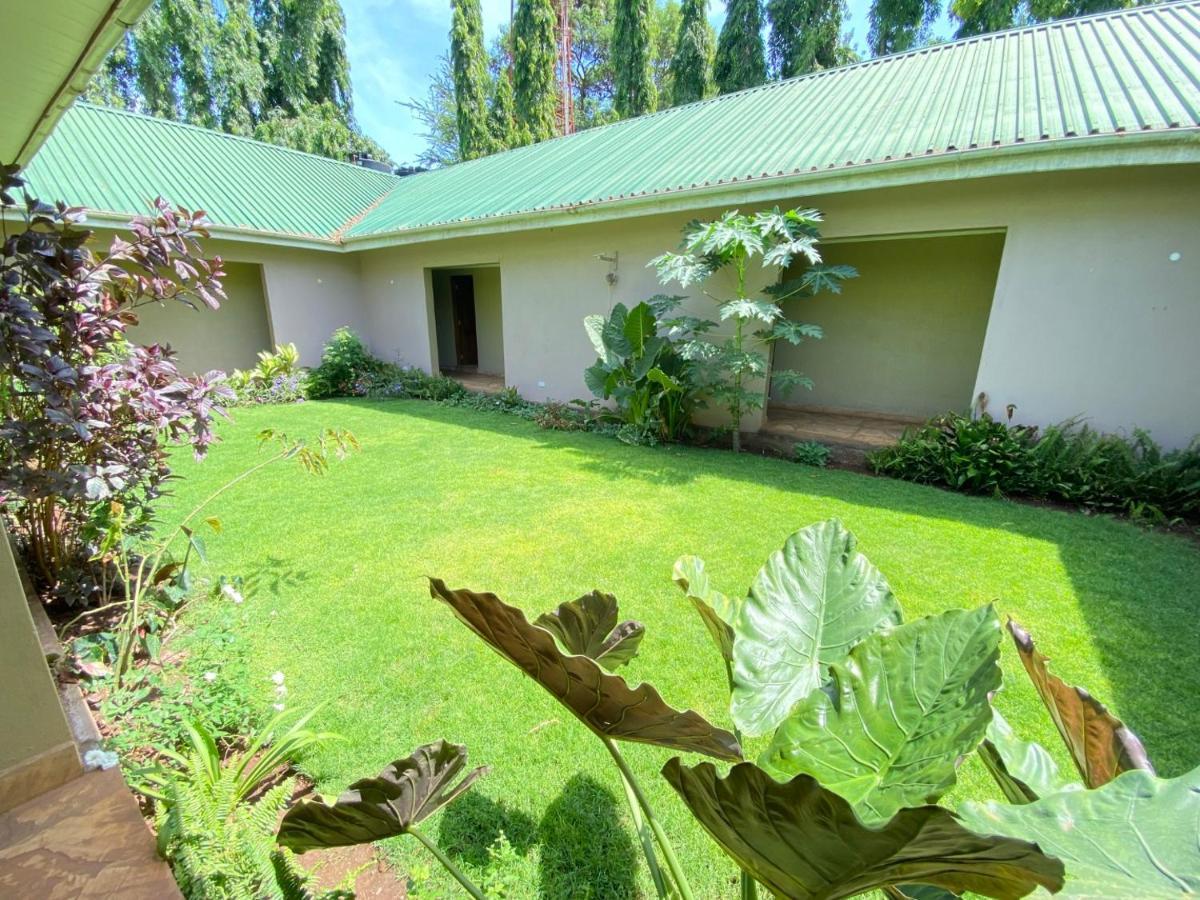 Sangana Lodge Moshi Kültér fotó