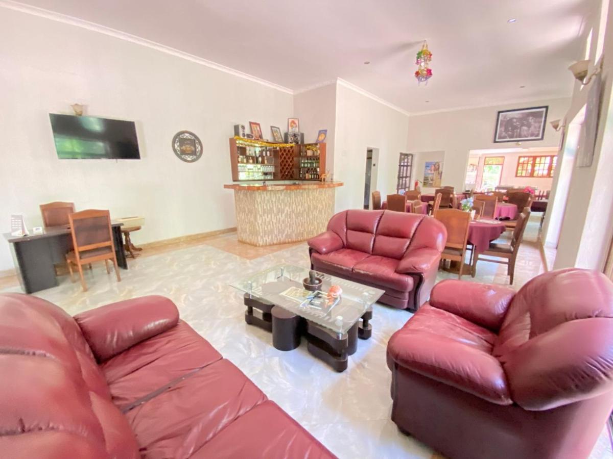 Sangana Lodge Moshi Kültér fotó